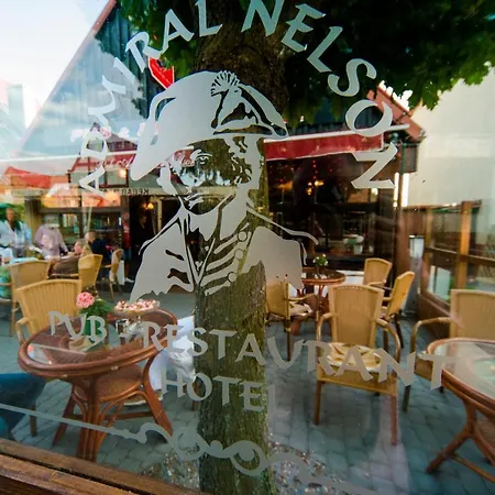 & Restaurant Admiral Nelson Villa Hel