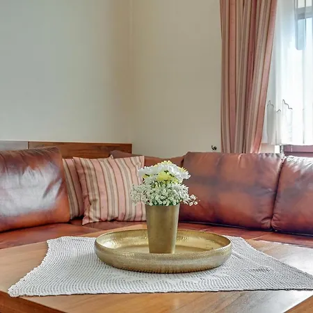 & Restaurant Admiral Nelson * Hel