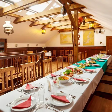 Villa & Restaurant Admiral Nelson