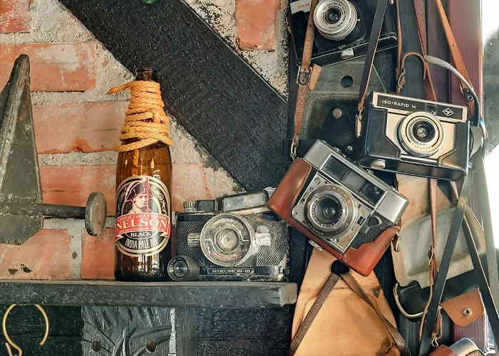 & Restaurant Admiral Nelson Willa Hel