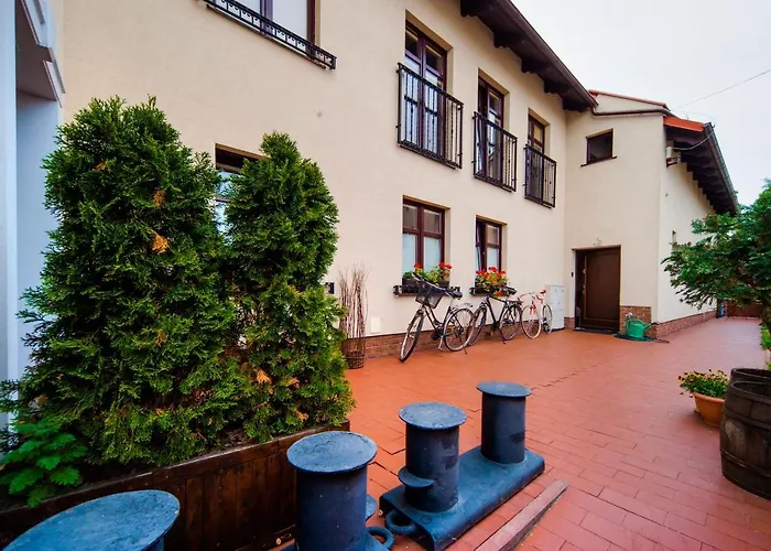 & Restaurant Admiral Nelson Willa