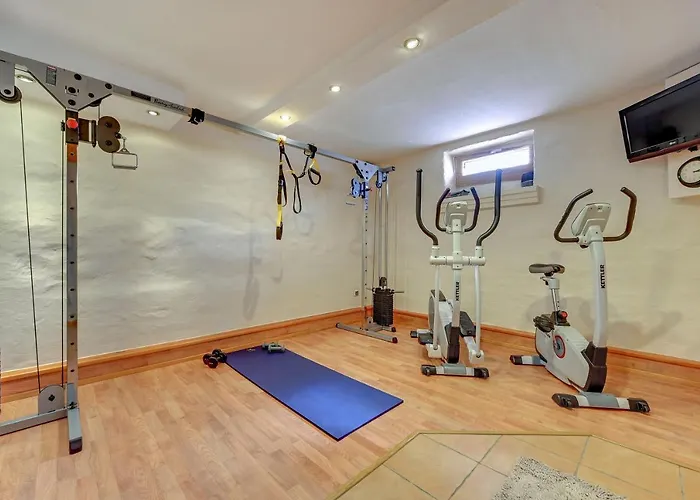 Willa & Restaurant Admiral Nelson Hel