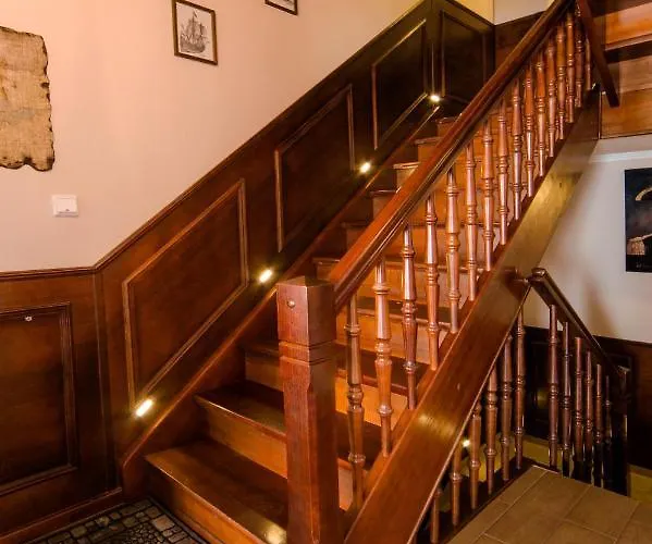 & Restaurant Admiral Nelson