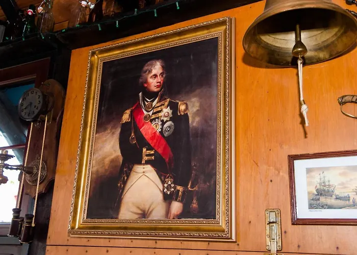 & Restaurant Admiral Nelson * Hel